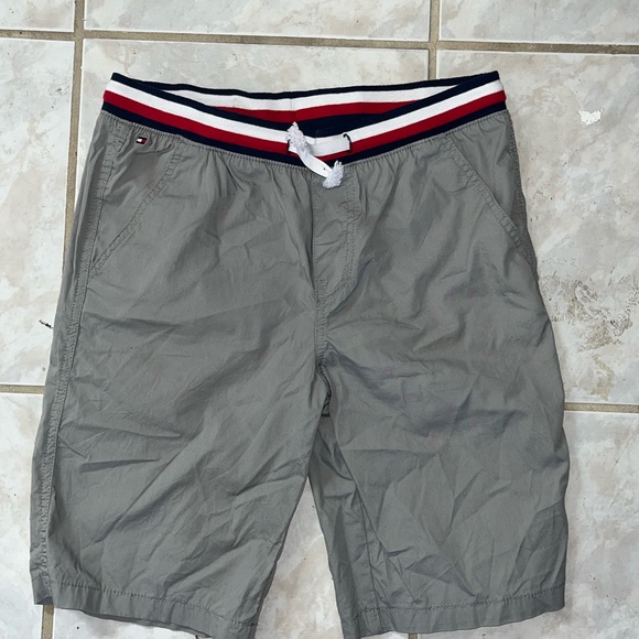 Tommy Hilfiger Other - Youth Tommy Hilfiger Boys Gray Shorts Size Large  16/18 Drawstring